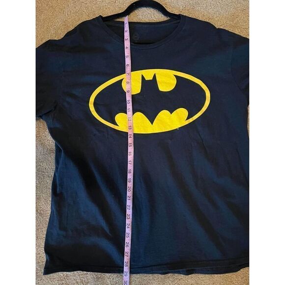 Batman DC Comics T-Shirt Men's Black Original Chest Logo XL - Picture 6 of 7